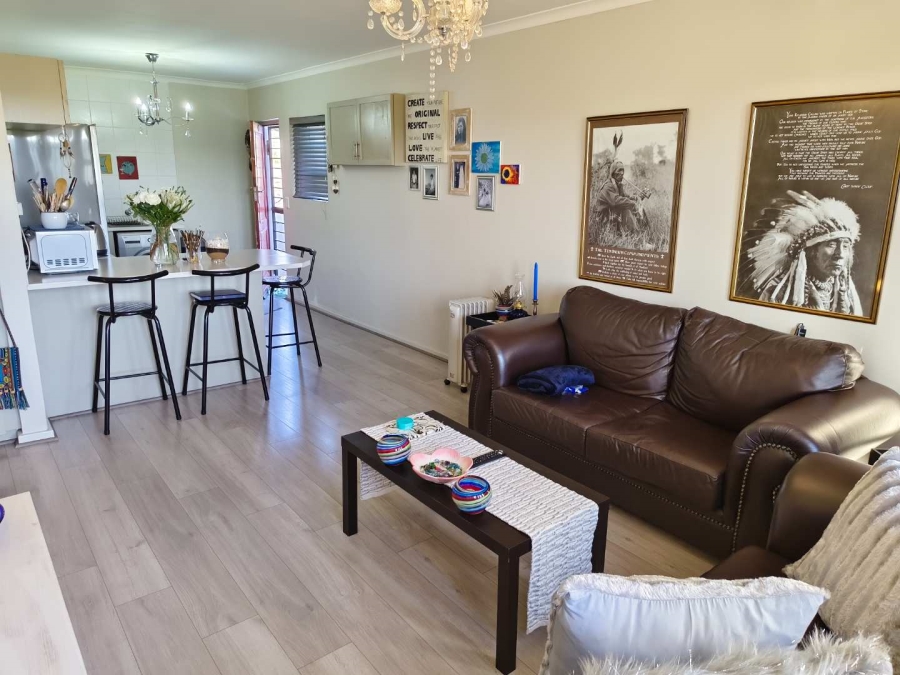 To Let 2 Bedroom Property for Rent in Sonstraal Heights Western Cape